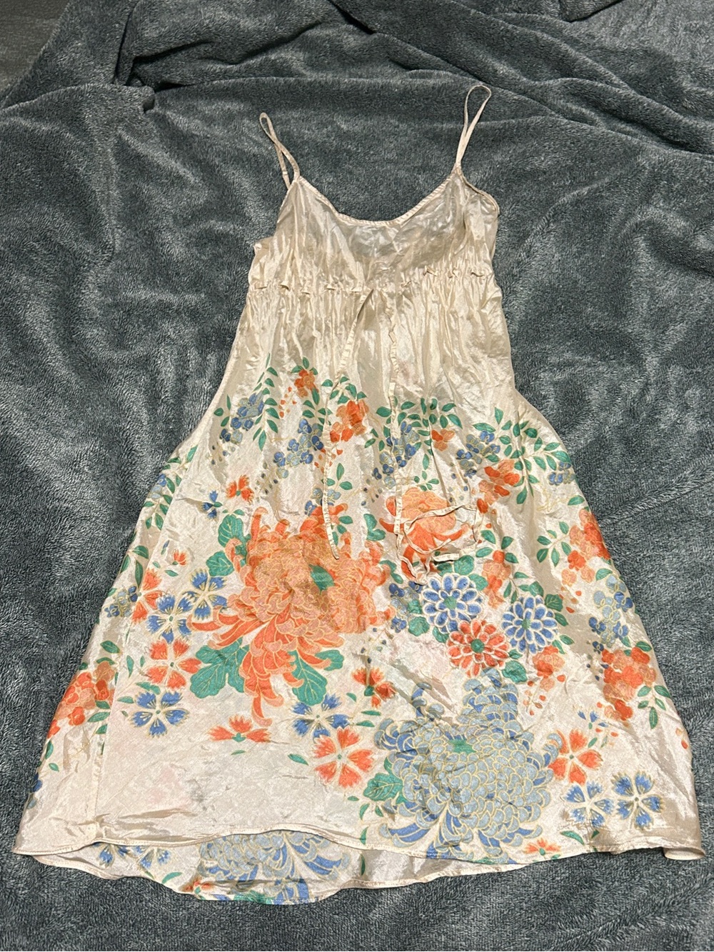 Vintage nightgown silk/satin tie waist